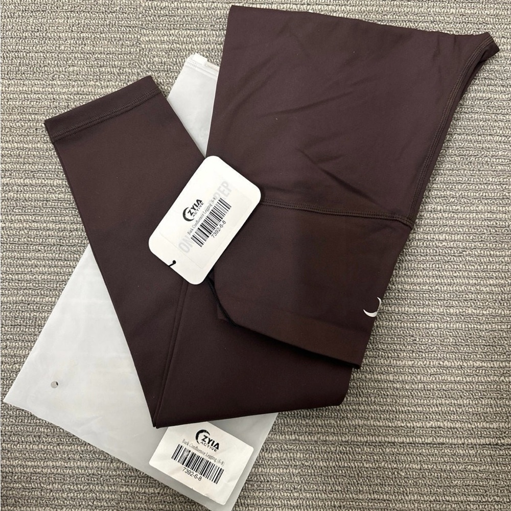 Zyia Active Leggings